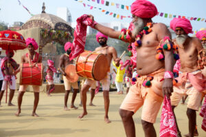 Tribal dance and music at Bhimthadi festival